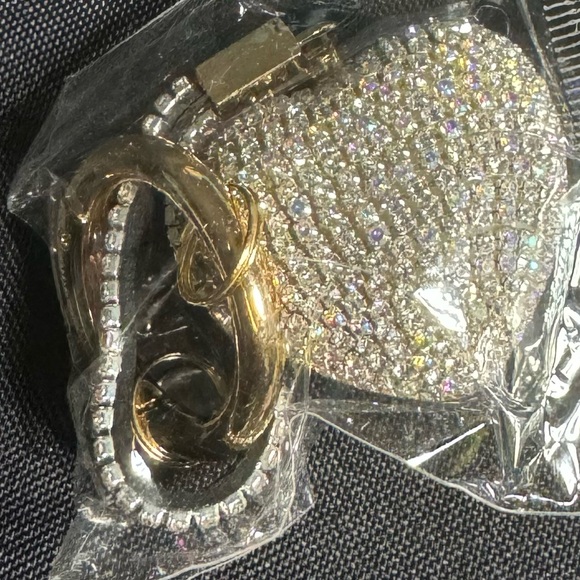 Beaded Jewelry, Custom Purse-Pulls, Keychains and ATM Grabber - Picture 11 of 14